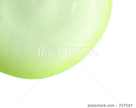 Yellow green glass dish 257587