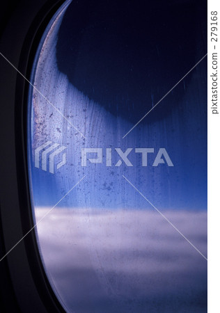 Cloudy machine window Cloudy machine window 279168