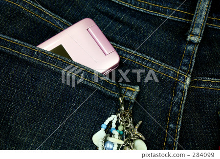 Jeans and Mobile Jeans and Mobile 284099