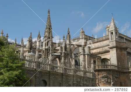 Capitals of the Cathedral Capitals of the Cathedral 287892