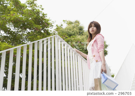 女生 女孩 女性 296703