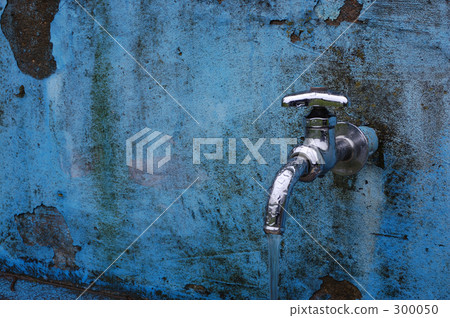 小心不要忘記關閉 小心不要忘記關閉 300050