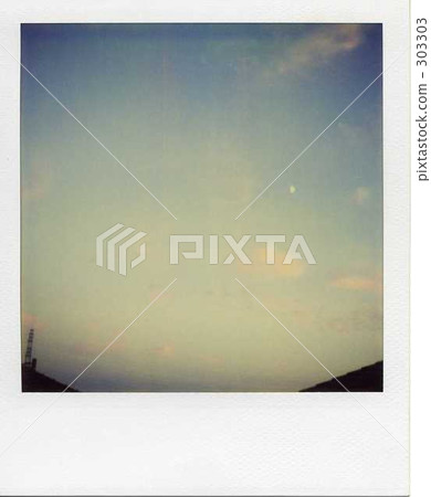 polaroid, polaroids, Dwelling House 303303