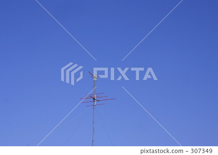Antenna and blue sky 307349