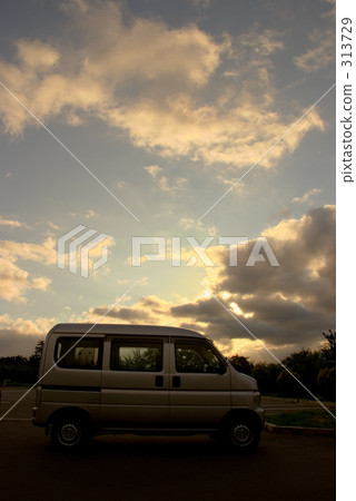 一輛車 313729