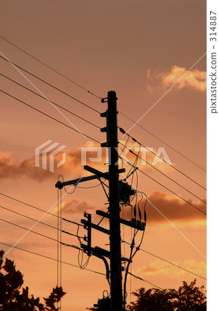 電線桿和傳輸線 314887