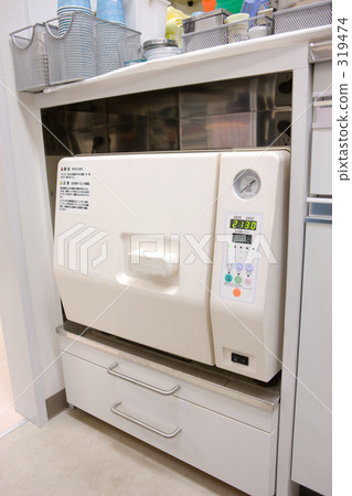 Medical sterilizer 319474