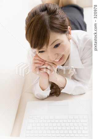 female, lady, woman 320978