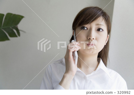 年輕女子 年輕女性 少女 320992
