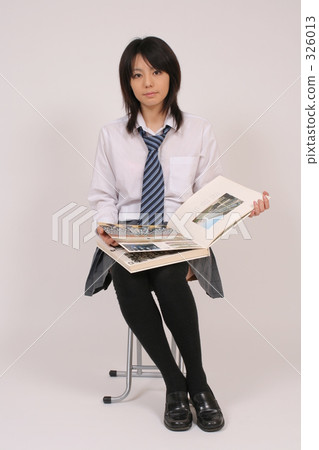 校服 住宅工作室 y-襯衫 326013