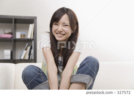 年輕女子 年輕女性 少女 327572