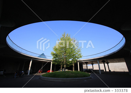 sapporo city, moerenuma, blue sky 333378