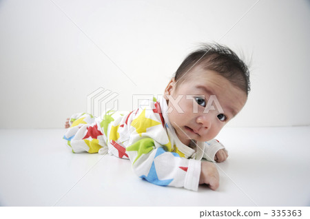 外框 坐 坐著 335363