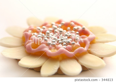 Flower deco biscuits 344813