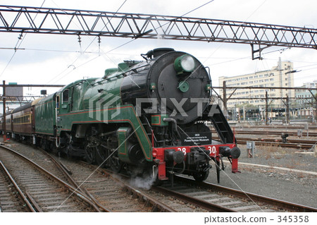 Overseas steam locomotive 2 345358