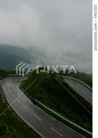 Hairpin curve 348383