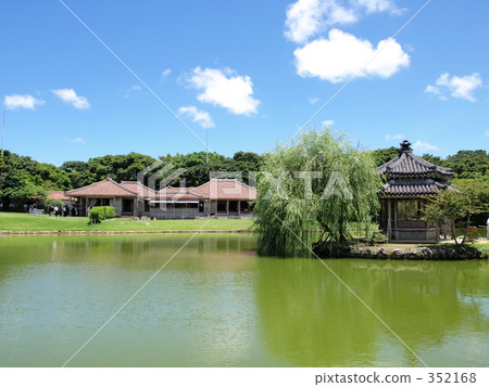 Legendary Garden (Gotenori and Hexagon temple) 352168