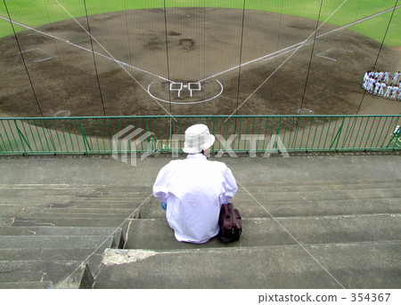 看著 看著 354367