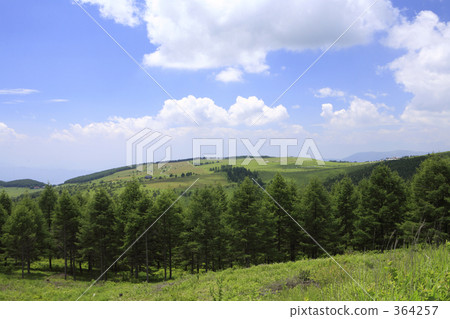 藍天小山 藍天小山 364257