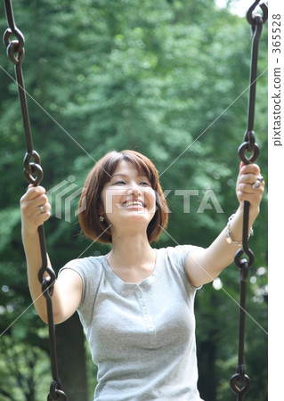 Woman on a swing 365528