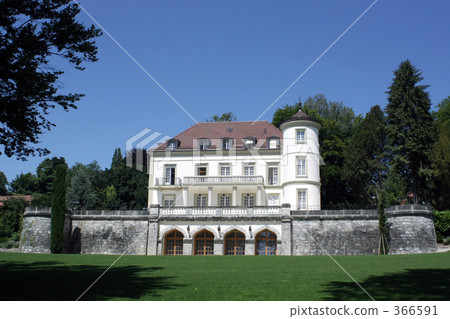 Chateau Chateau 366591