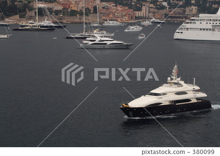 Yacht Harbor @ Nice 380099