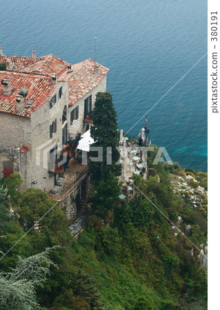 從Washan村莊@EZE的頂部看地中海 380191