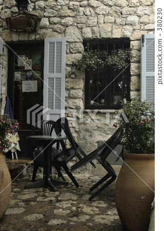 午餐時間的餐廳@EZE 380230