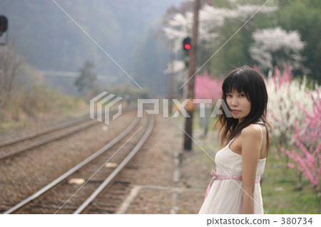 female, lady, woman 380734