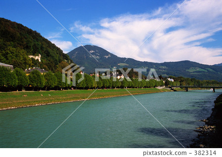 薩爾茨堡的寧靜景觀 382314