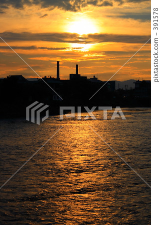 Ujigawa的日落1 391578