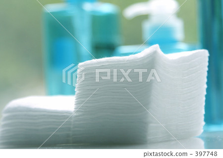 Cotton and face lotion 397748