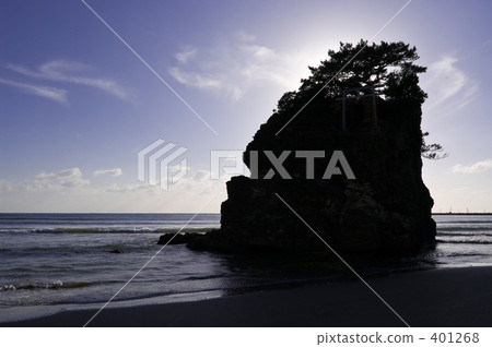 The beach where the gods gathered 401268