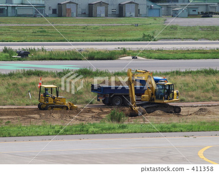 Construction vehicle 411358