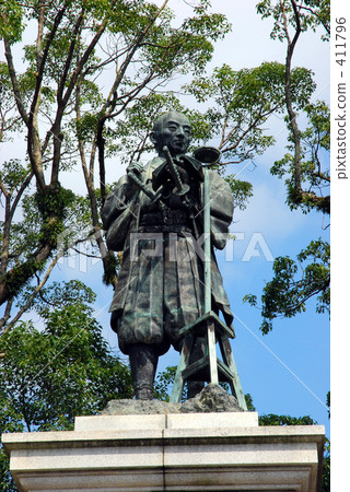 走Saahara·Tadataka Ino雕象雕象 411796