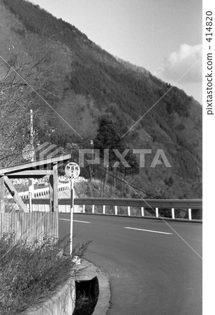 Okutama·Tamba山村Kamigaki巴士站在昭和47年外 Okutama·Tamba山村Kamigaki巴士站在昭和47年外 414820