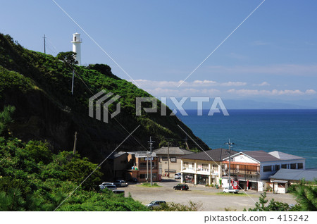 一座燈塔般的旅館 415242