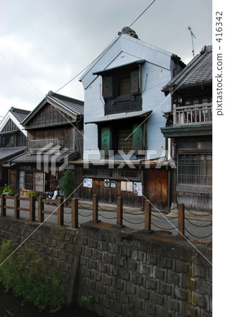 Walk for Sahara · Nakamuraya liquor store 416342