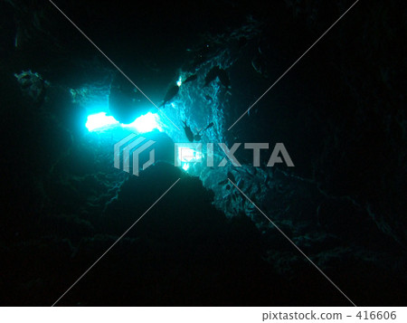 Tropical fish / undersea cave 416606