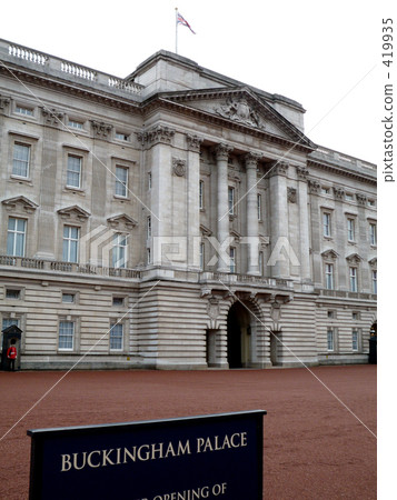 Buckingham Palace 419935