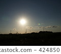 The sun and the field 424850