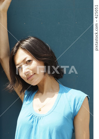 Young female, female, lady 425051
