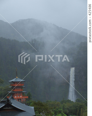 Aokagetsuji and Nachi Falls 425486