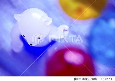 熊 午後 蓬鬆 425674