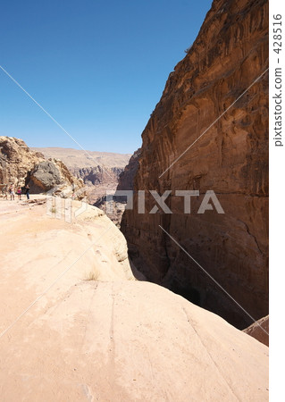 cliff 428516