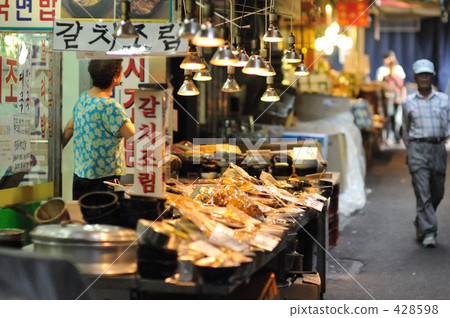 Namdaemun market cafeteria 428598