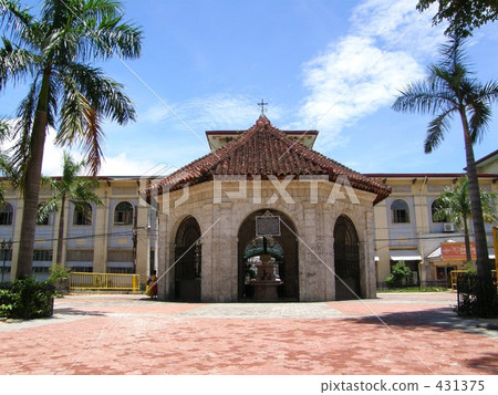 Cebu Magellan Cross cebu 431375