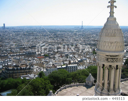 Paris city seen from Sacré Coeur 449313