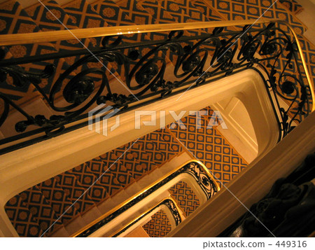 Classic stairs 449316