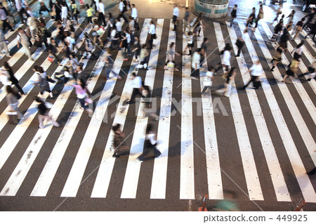 crosswalk  449925